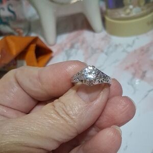 Unknowed Filigree Solitaire Ring with Clear Stone - Silver